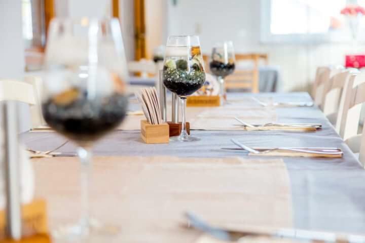 Taverna Unik Saaldorf Eksteriør bilde